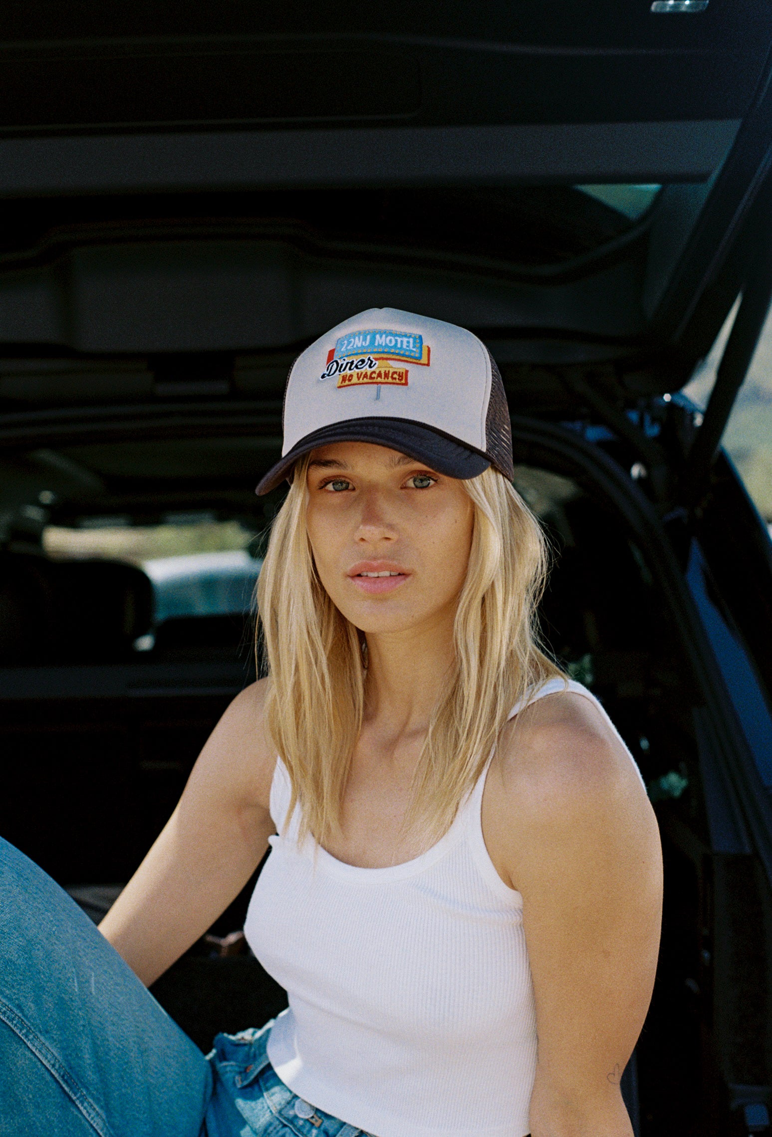 22NJ Motel Trucker Cap